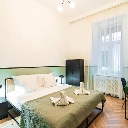 Apartment Luxury Peaceful By The St Stephen's Basilica *
